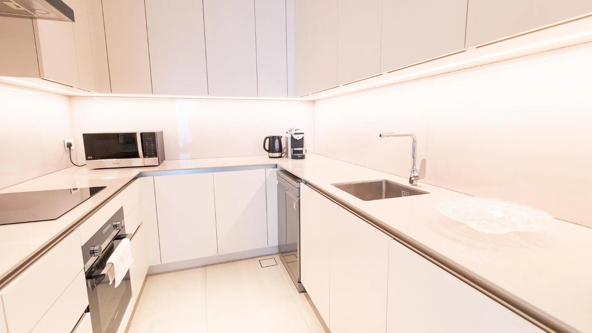 Address Residences By Happy Season Dubai United Arab Emirates
